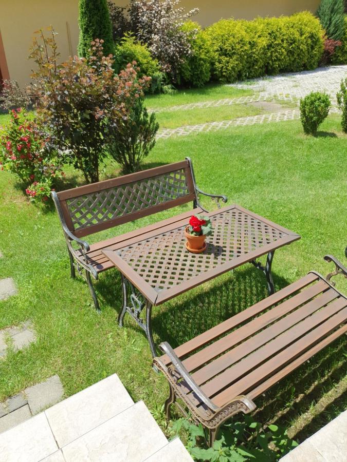 Ferienwohnung Privat Bartky Vrbov Exterior foto